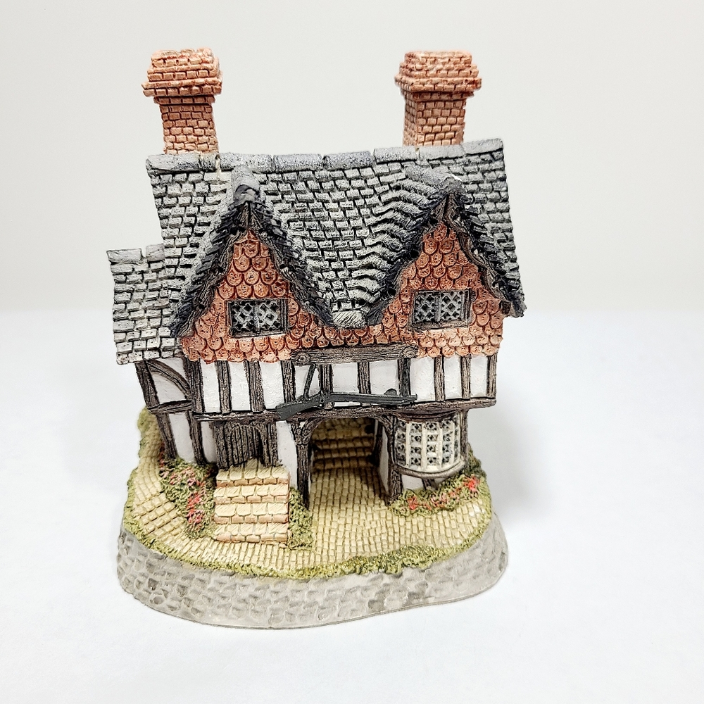 The Midlands Collection Gunsmiths Cottage by David Winter Vintage